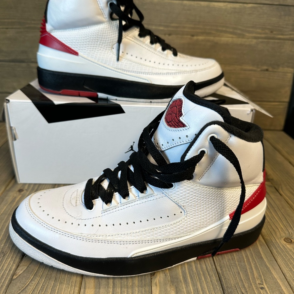 Jordan 2 'Chicago'